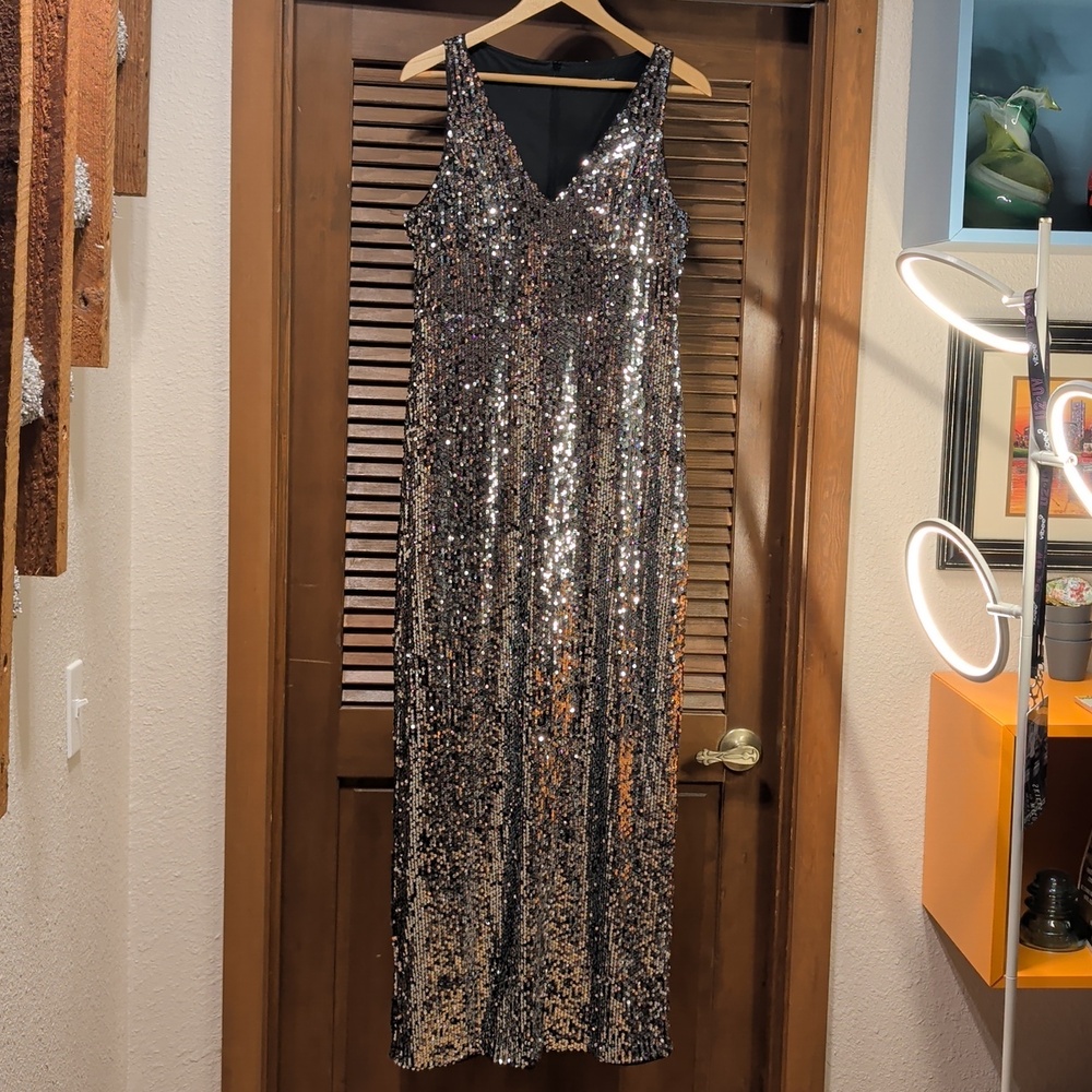 Silver Sequin V-Neck Floor Length Dress - Formal Party